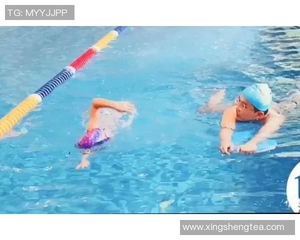 提升自由泳技巧，全面解析训练方法与常见误区，助你快速突破泳技瓶颈