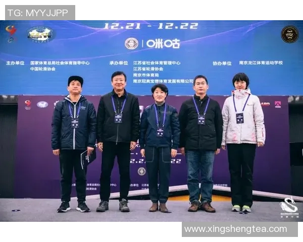 南京滑板队的边路渗透策略与滑板文化的深度融合探讨