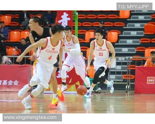 U19男篮迎战新西兰队全力争胜展现青春风采 U19男篮迎战新西兰队全力争胜展现青春风采